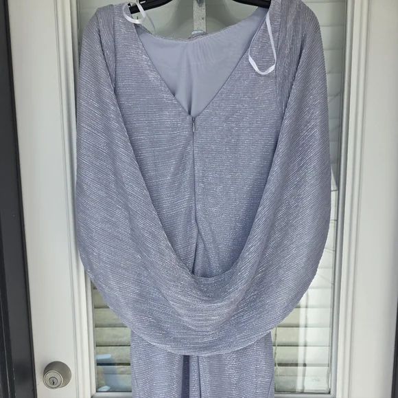 $258 Betsy & Adam Elaine" Long Metallic Crinkle Cowl Neck Dress Sz 8 NWT Wedding - Picture 11 of 12